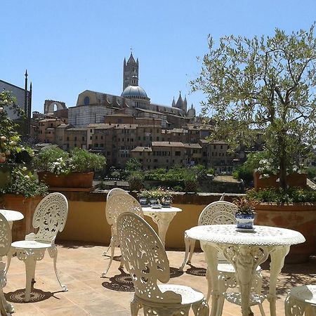 Residenza D'Epoca Campo Regio Relais Bed & Breakfast Siena Dış mekan fotoğraf