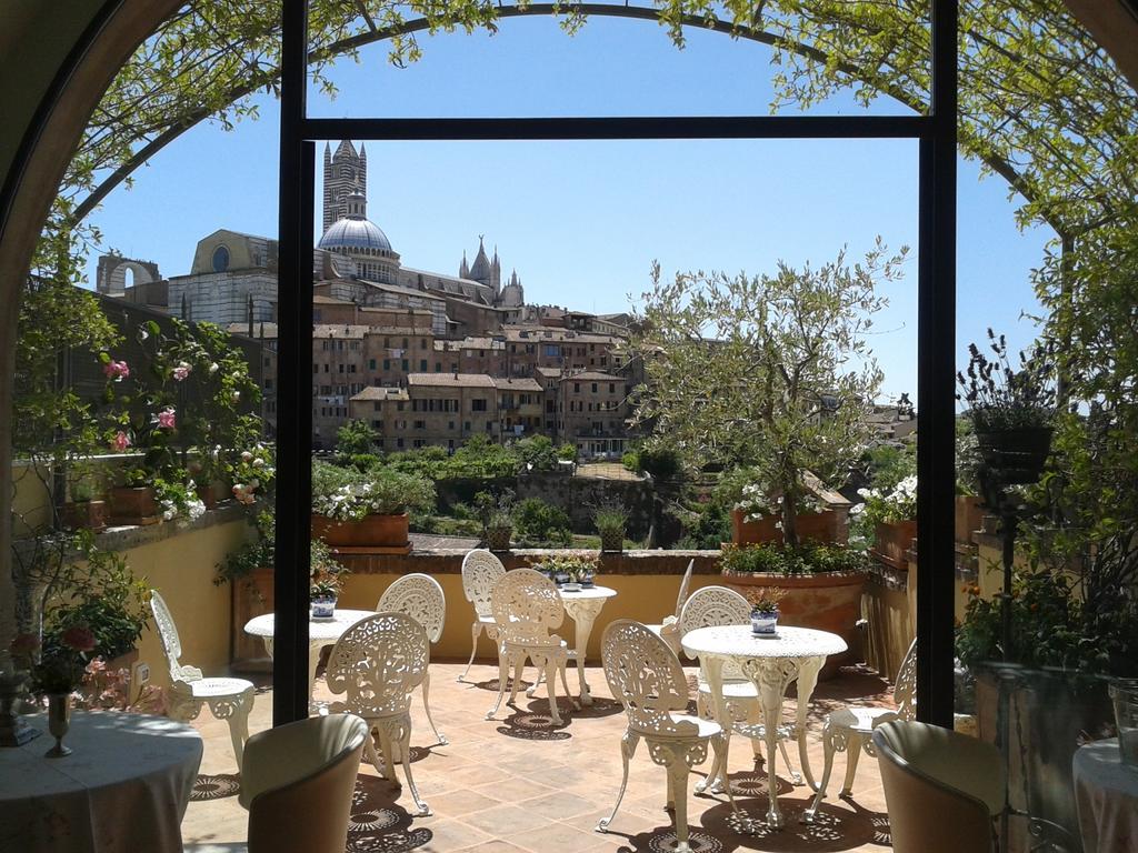 Residenza D'Epoca Campo Regio Relais Bed & Breakfast Siena Dış mekan fotoğraf