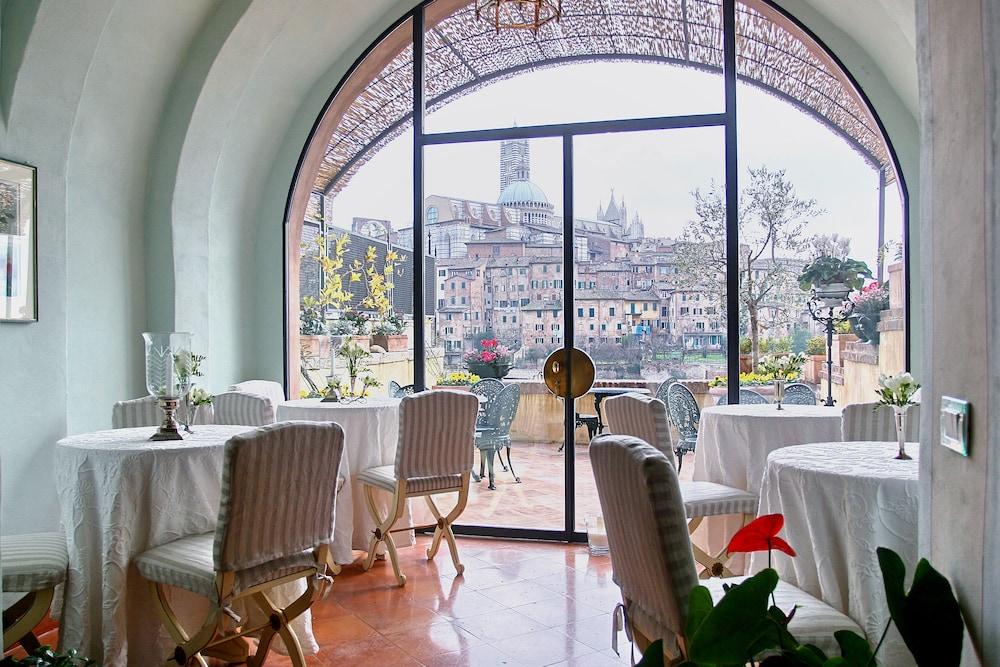 Residenza D'Epoca Campo Regio Relais Bed & Breakfast Siena Dış mekan fotoğraf